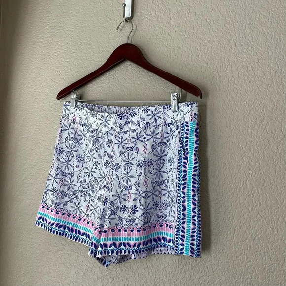 Lilly Pulitzer 5” Neilah Pull On Shorts Large Rayon Pink Blue Tropical - Picture 4 of 7